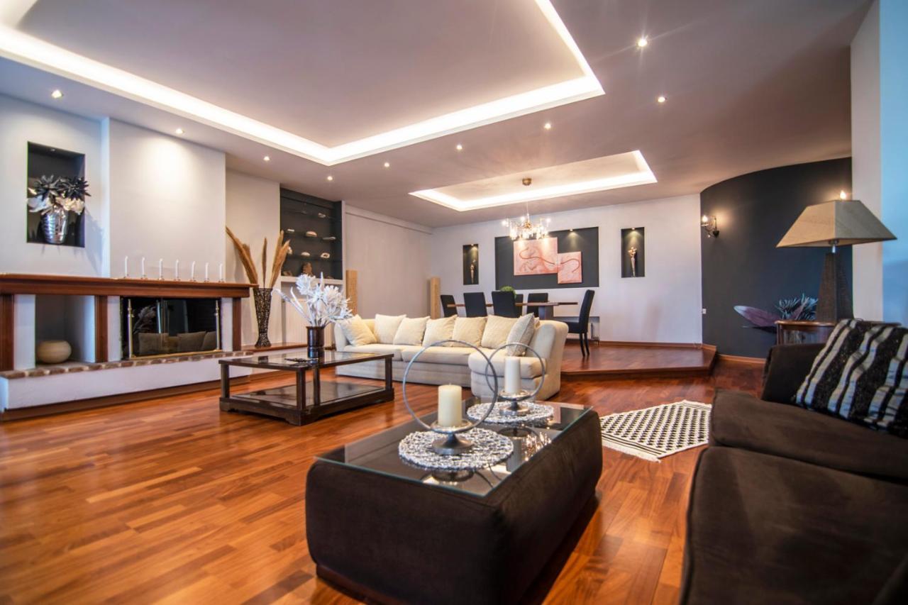 Akrata'S Elegant Luxury Suite Zewnętrze zdjęcie